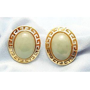 Elegant 14K Karat Solid Yellow Gold Designer Oval Cut Jade Earrings - Nice!